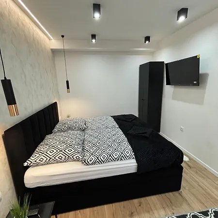 Belvarosi Lux Apartman 2 Vasarosnameny Exterior photo