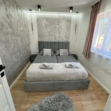 Belvarosi Lux Apartman 2 Vasarosnameny Exterior photo