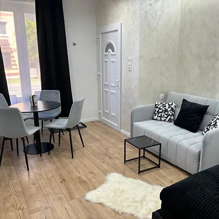 Belvarosi Lux Apartman 2 Vasarosnameny Exterior photo