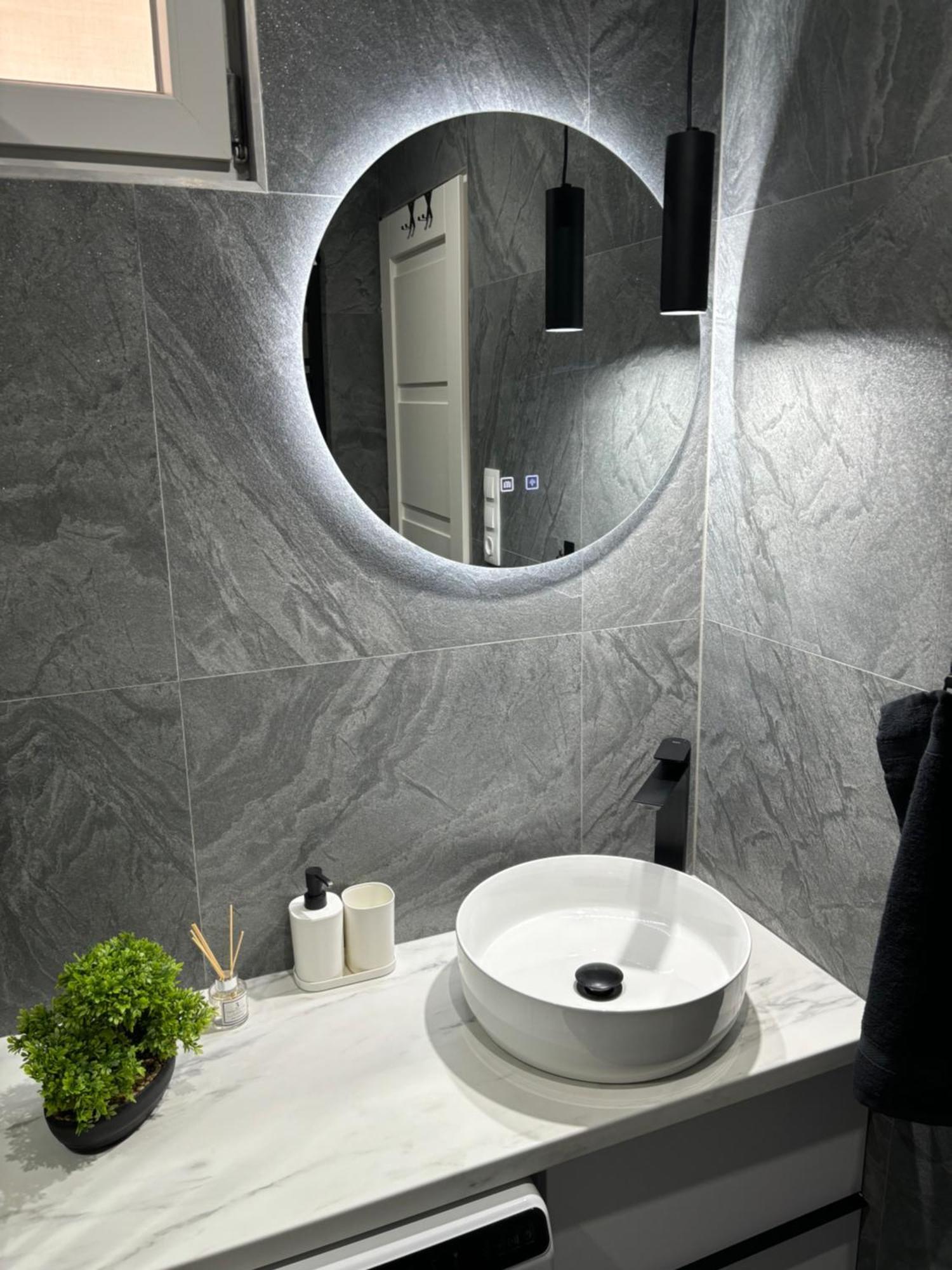 Belvarosi Lux 2 Apartment Vasarosnameny