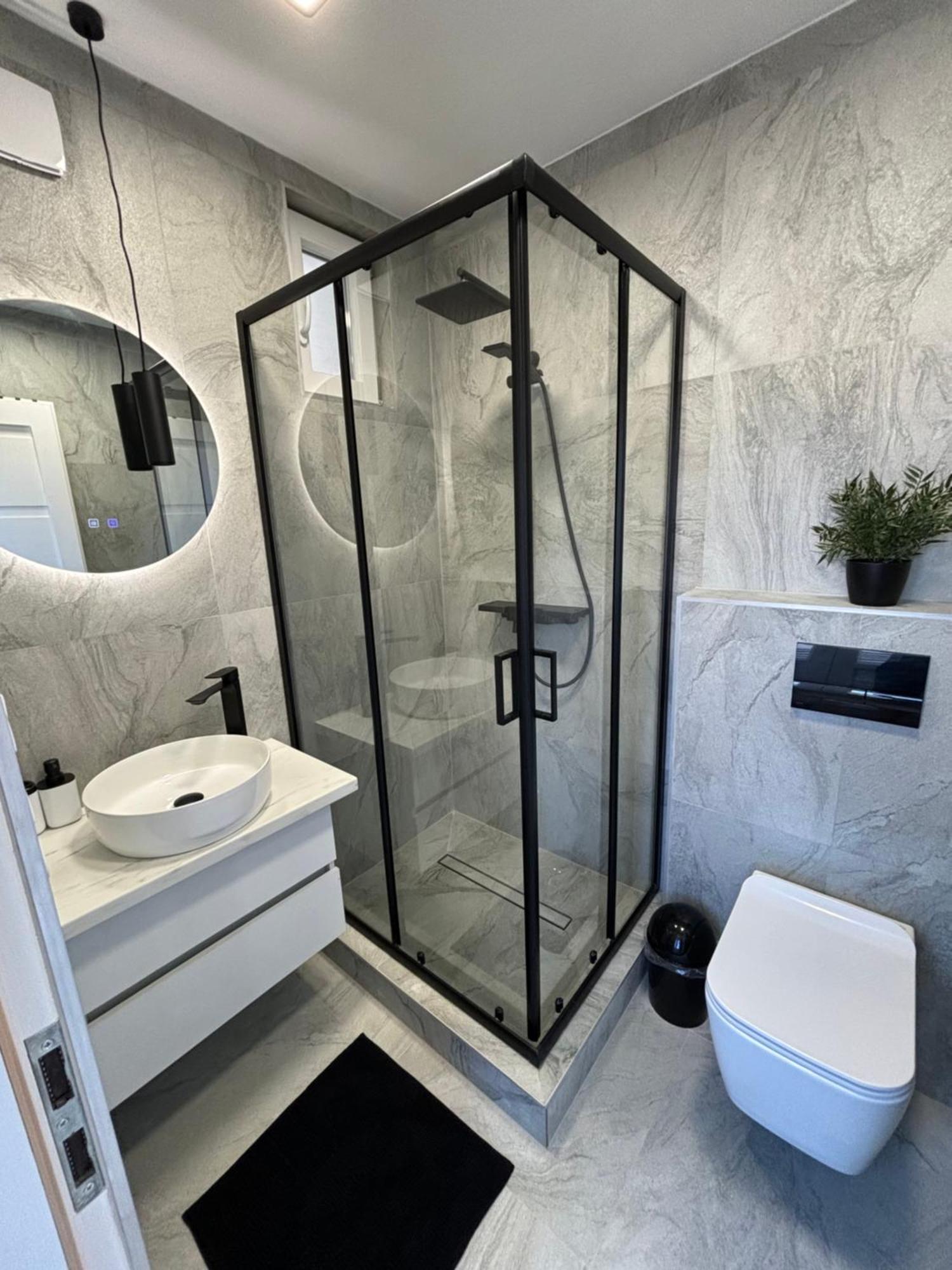Belvarosi Lux 2 * Vasarosnameny