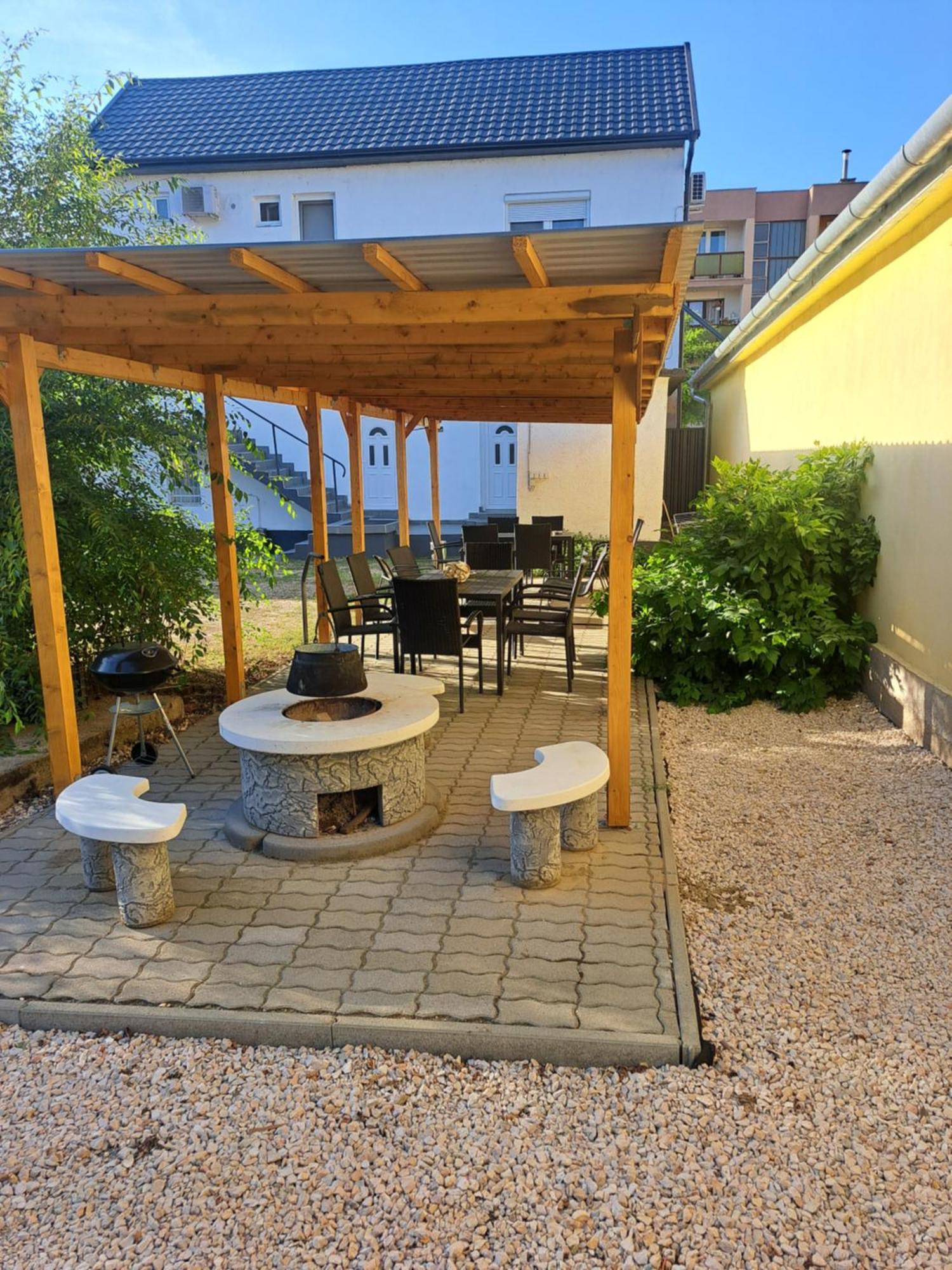 Belvarosi Lux 2