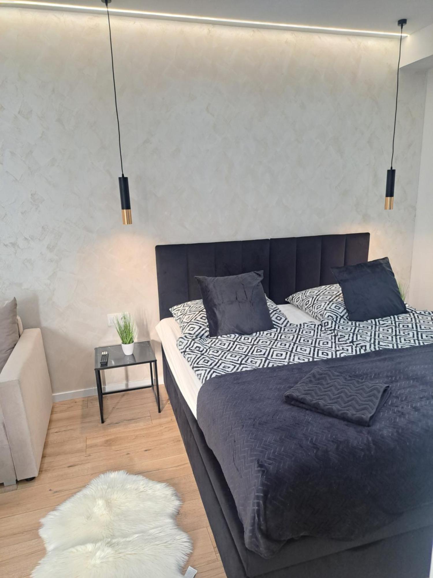 Belvarosi Lux 2 * Vasarosnameny